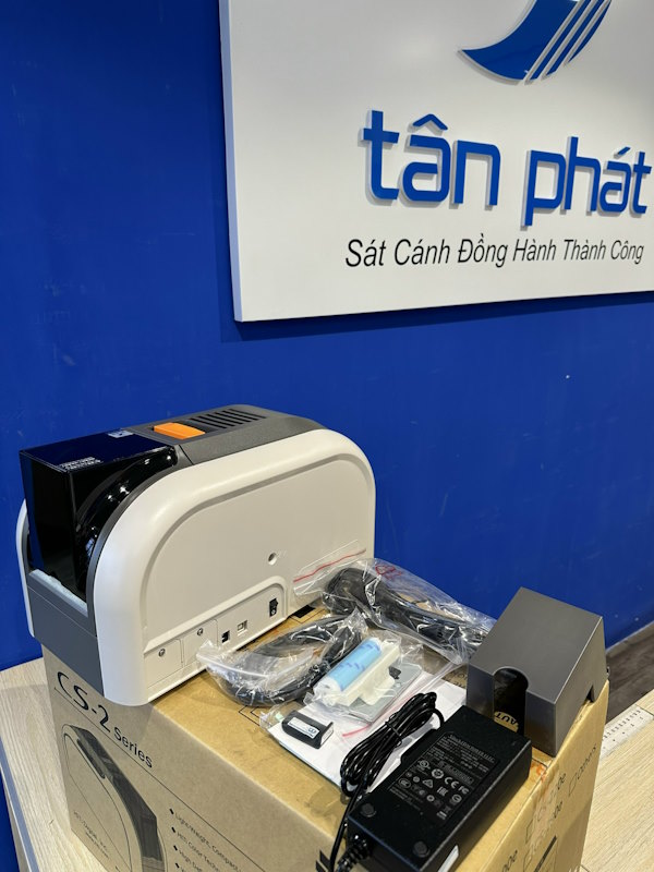 HÌnh ảnh thực tế máy in thẻ nhựa Hiti CS200e và phụ kiện