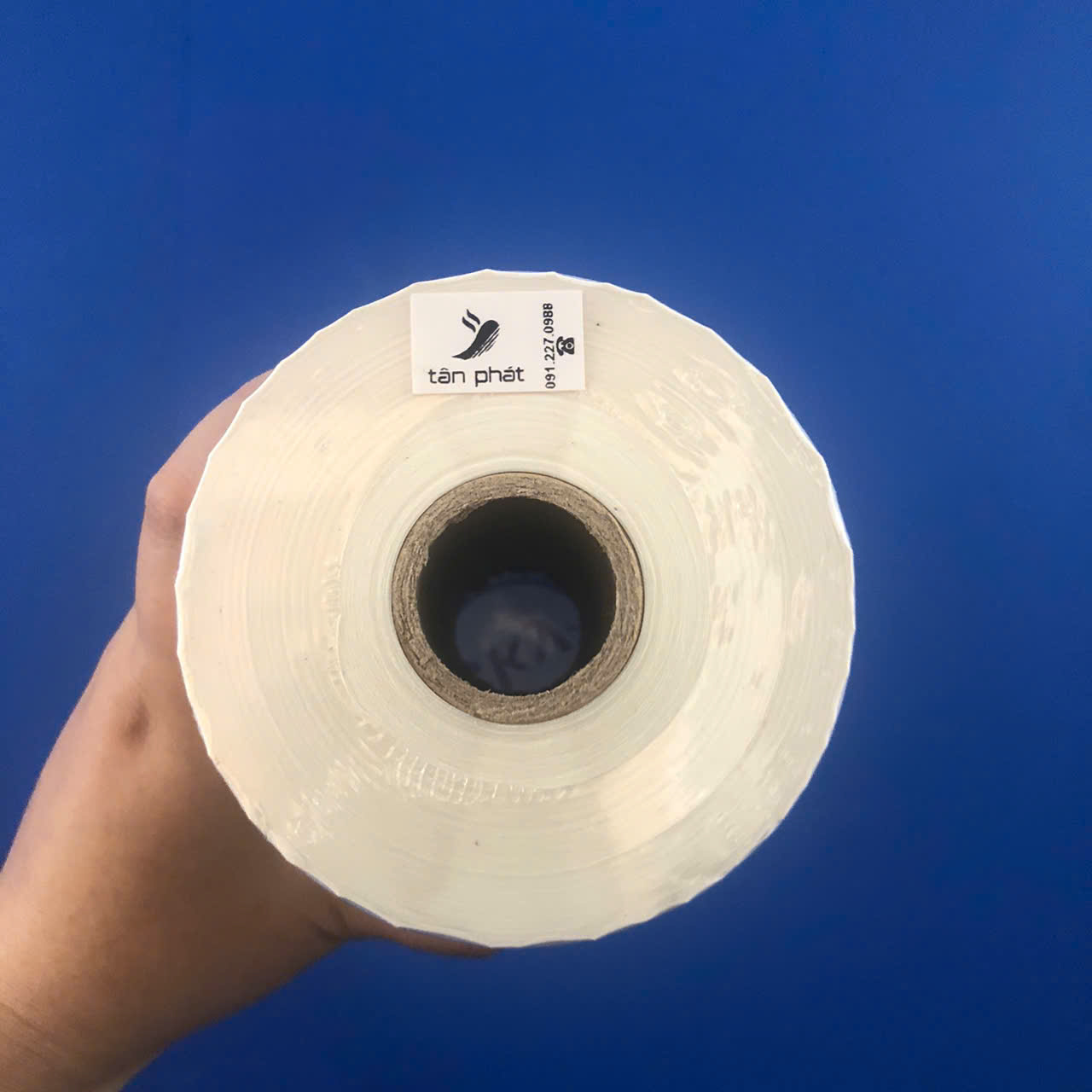 Giấy in mã vạch 1 tem 105x65x50M, bo góc ảnh 2