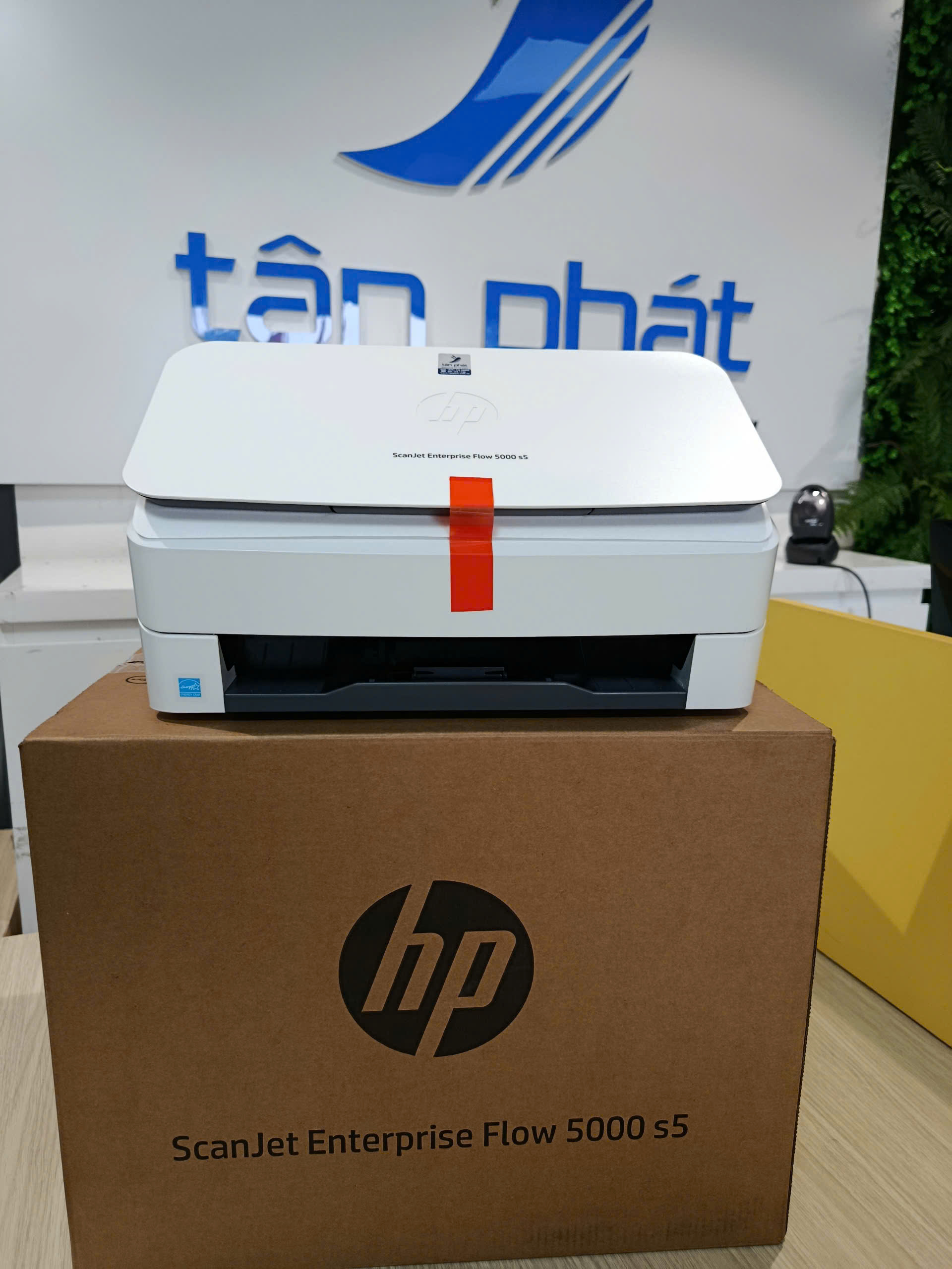 Máy Scan HP ScanJet Enterprise Flow 5000 s5 (6FW09A)