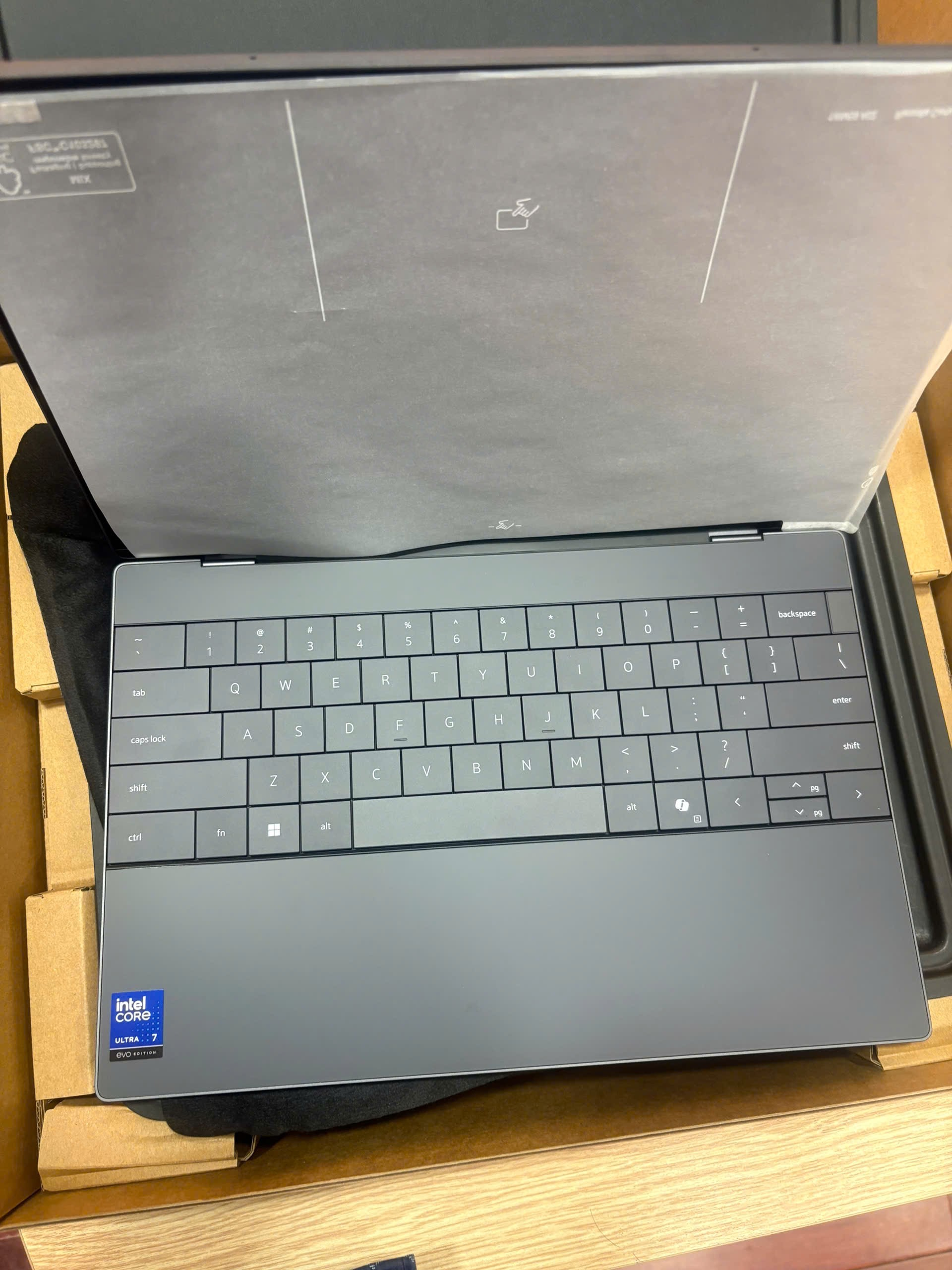 Laptop Dell XPS13 9350 PP9H1 (Core Ultra 7 258V | 32GB | 1TB | 13.4inch QHD+ Touch | Win11+Office | Xám)