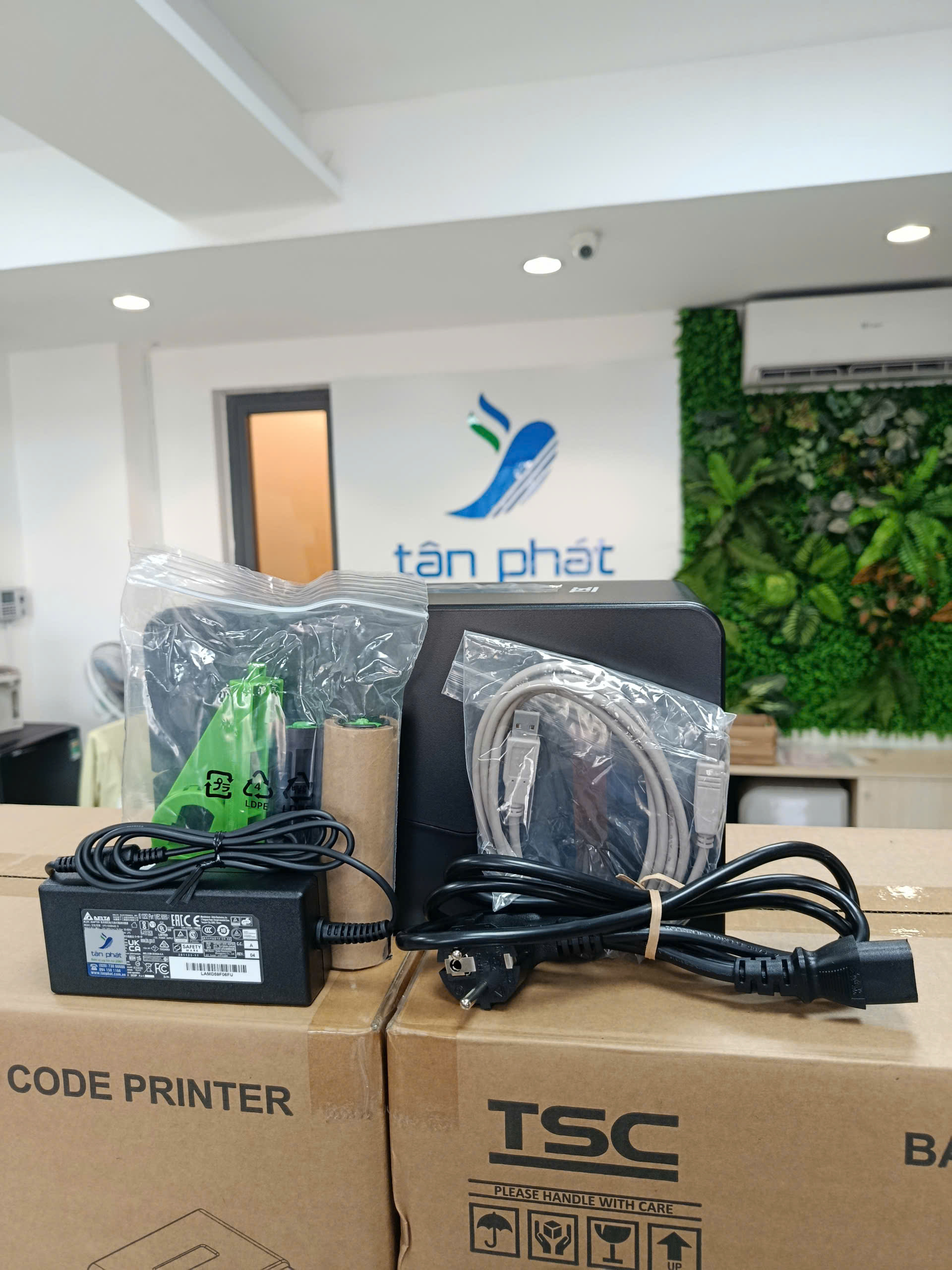 M&aacute;y in m&atilde; vạch TSC TE300 - 300dpi