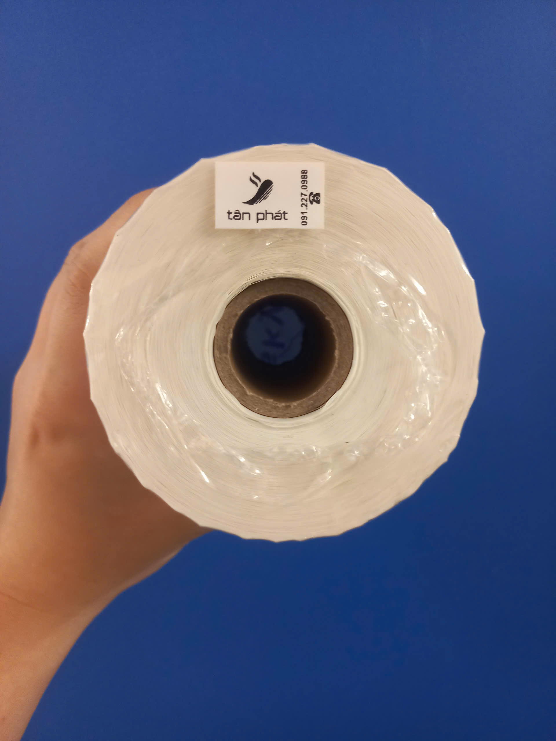 Giấy in mã vạch 3 tem 35x10x50m ảnh 2