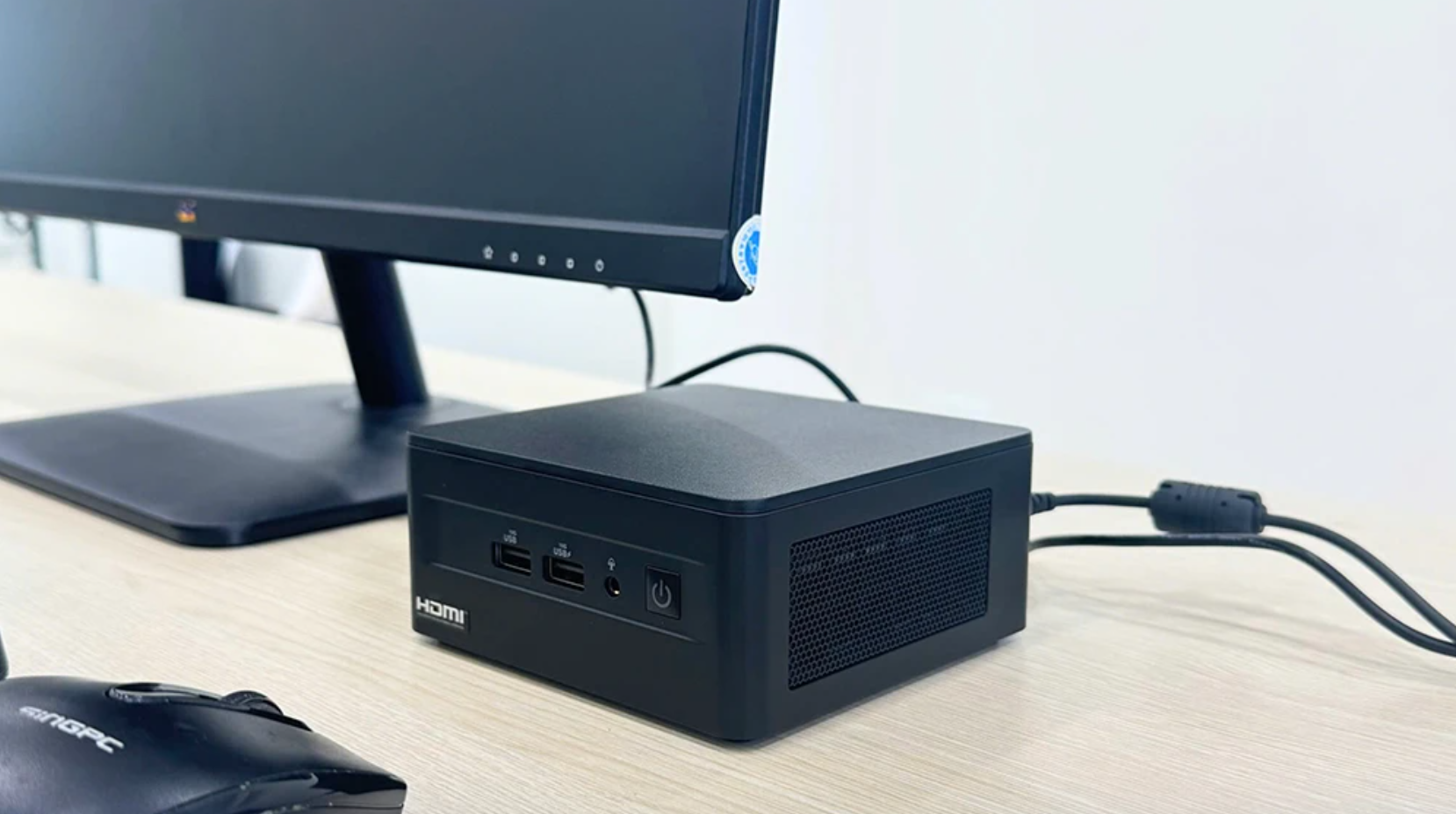 Asus NUC 14 Pro Tall NUC14RVHI3