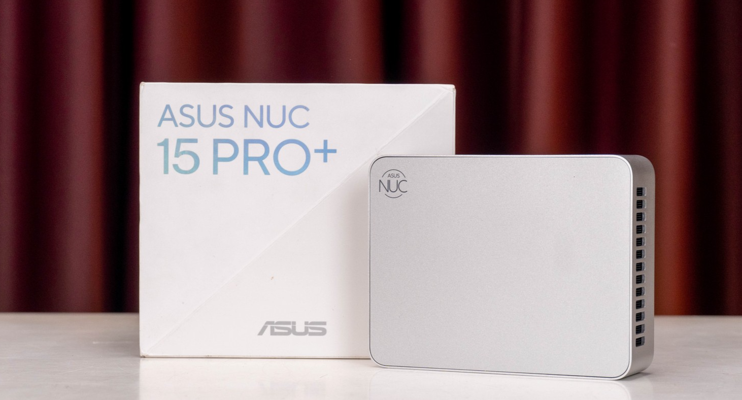 Asus NUC 15 Pro Plus Tall NUC15CRSU7
