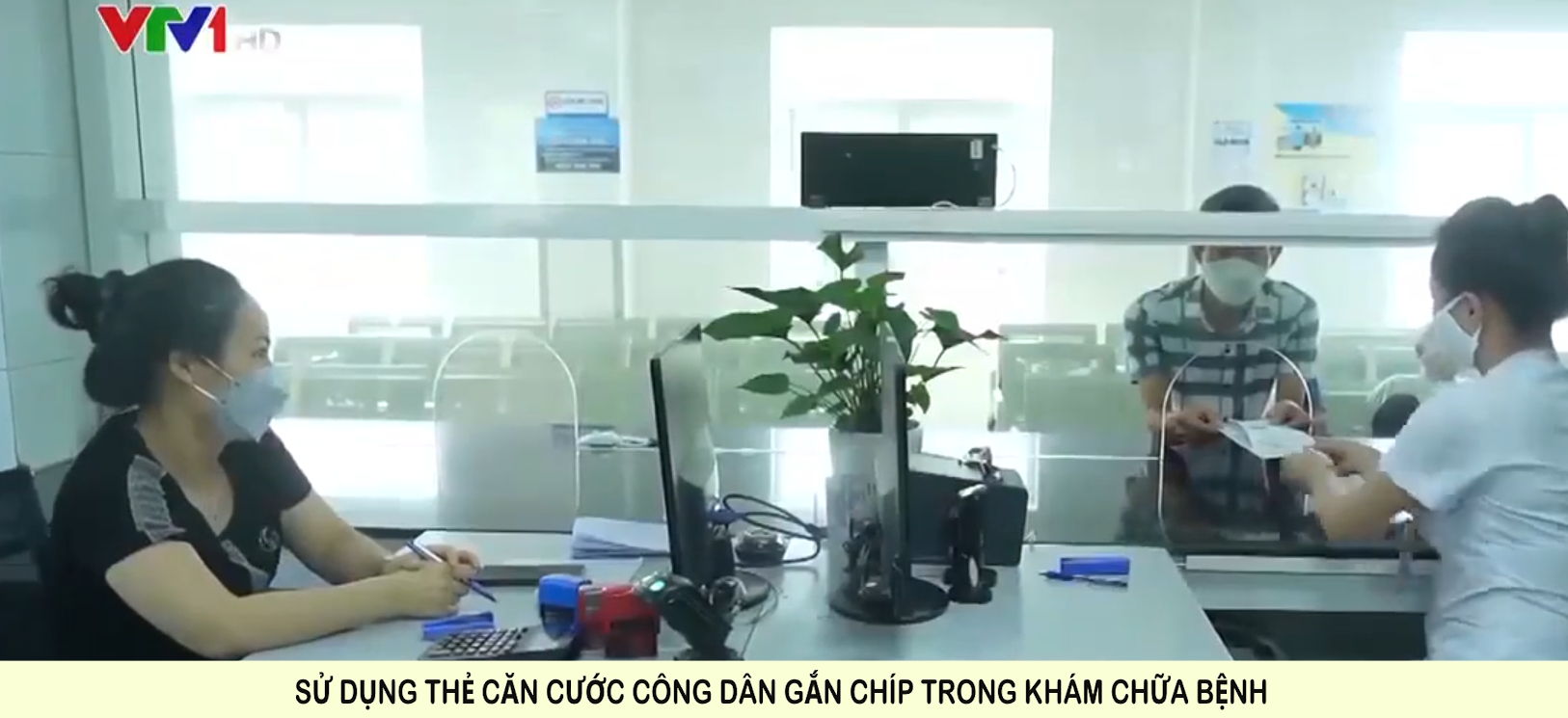 Thiết bị đọc thẻ chíp căn cước công dân HN212 - tích hợp khám sức khỏe trên Cổng dữ liệu sức khỏe quốc gia