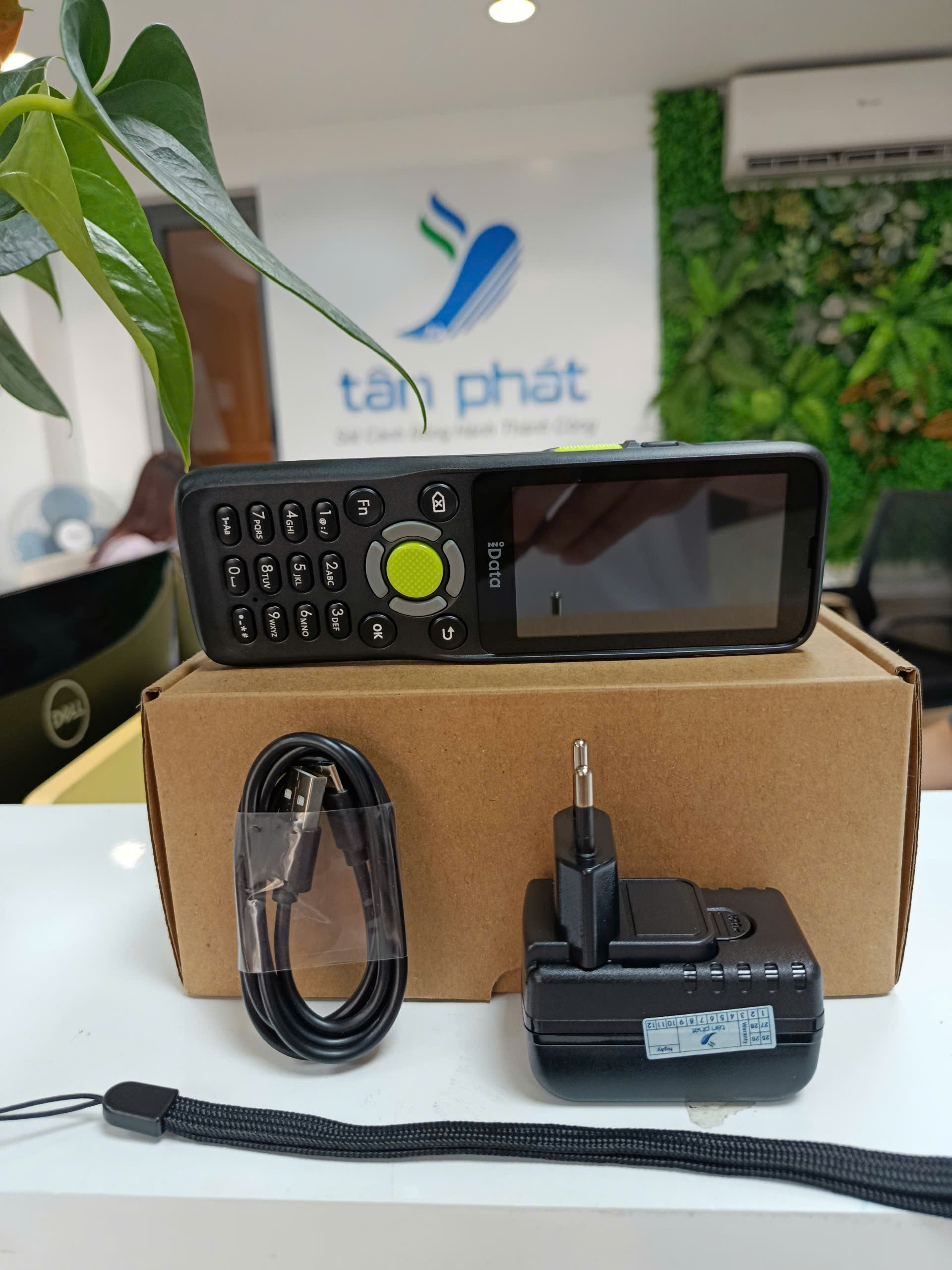 M&aacute;y kiểm kho PDA iData I3 Pro c&oacute; b&agrave;n ph&iacute;m_5