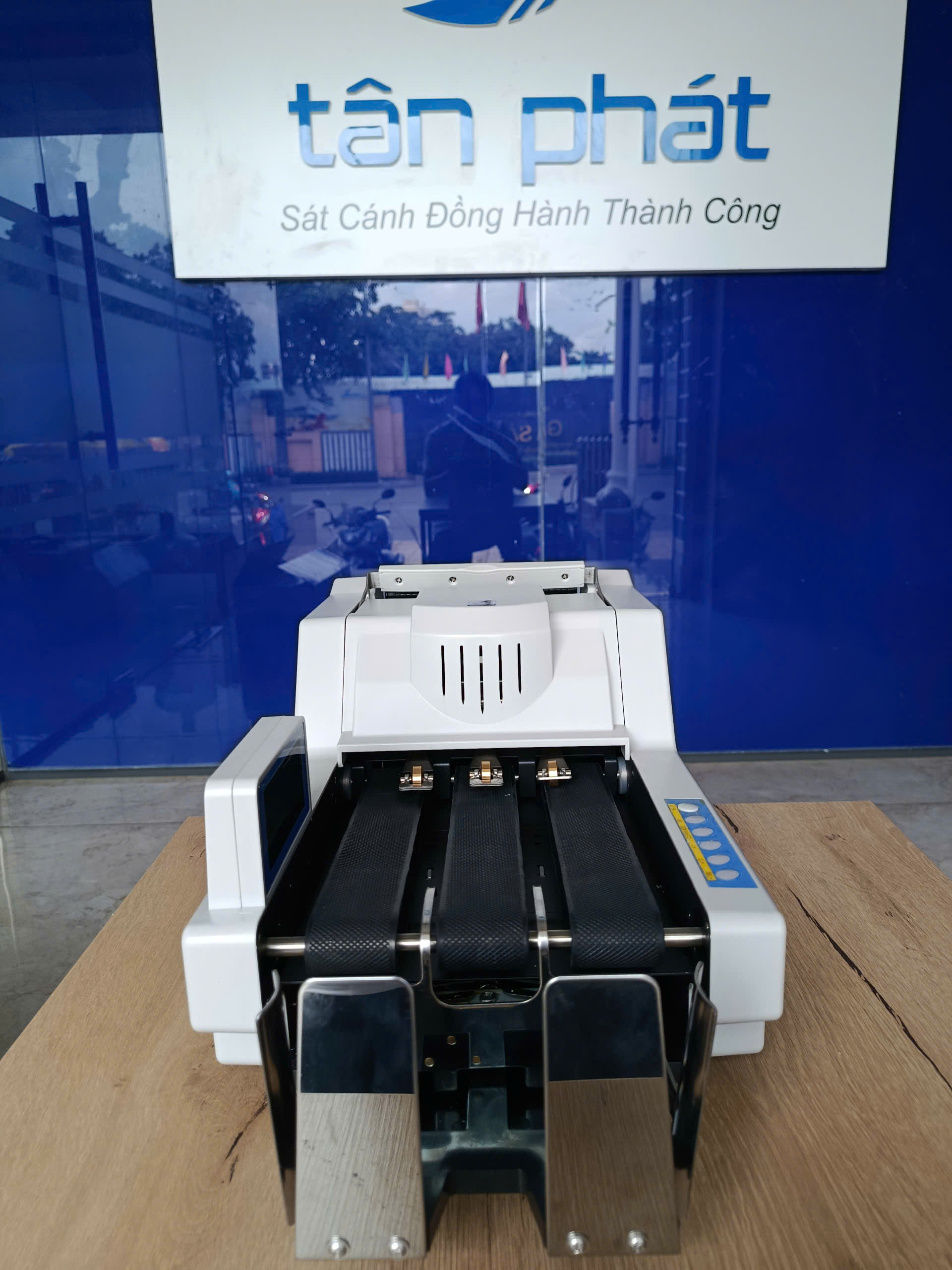 m&aacute;y đếm tiền Oudis 9339A_trước