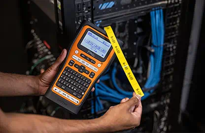 Máy in nhãn Brother PT-E560BTVP ảnh 2