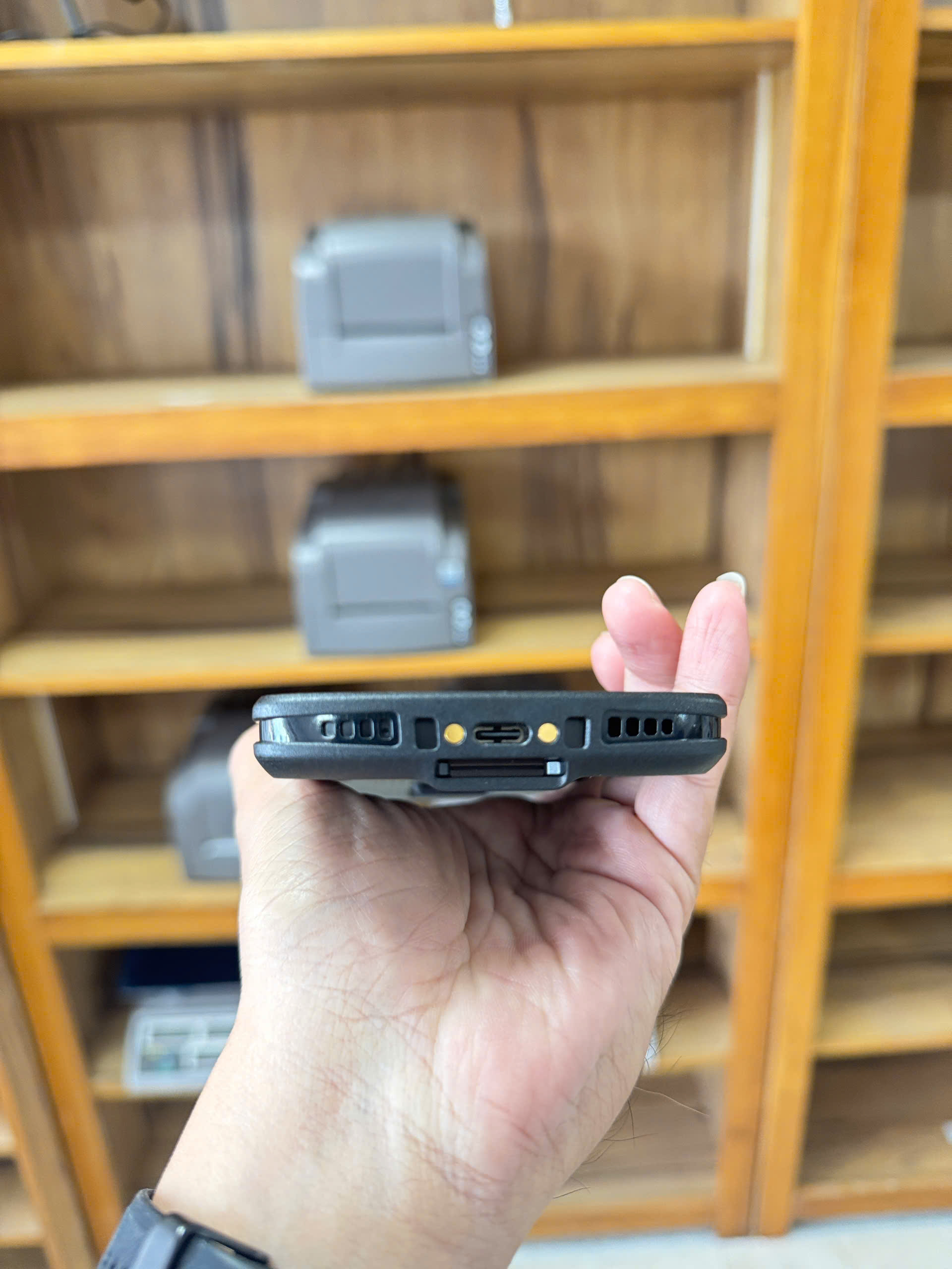 Máy kiểm kho PDA Zebra TC22/TC27 – Giải pháp kiểm kho di động _ảnh 2