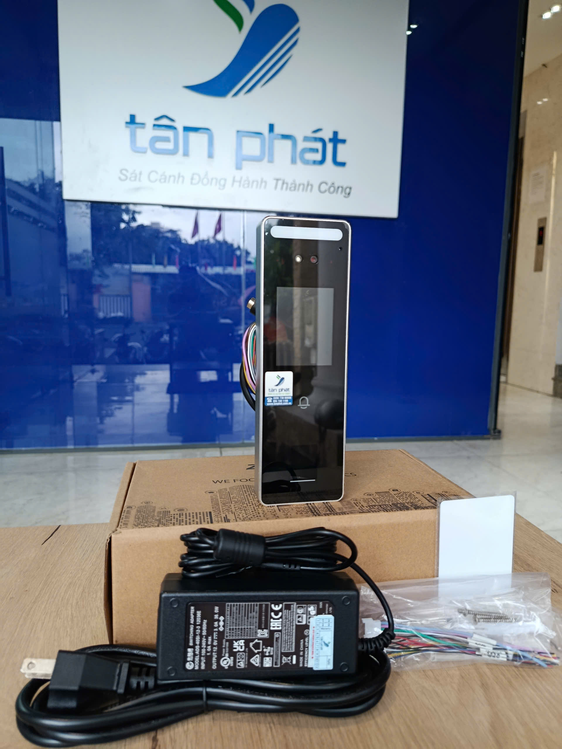 Máy chấm công ZK Teco SpeedFace-V3L PRO