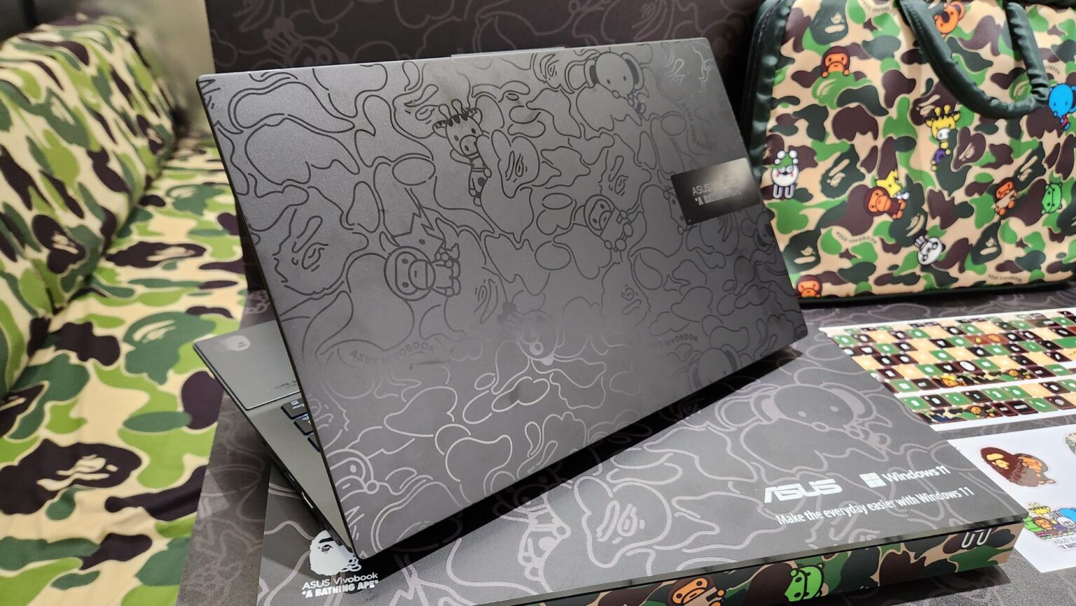 Laptop Asus Vivobook BAPE Edition chính hãng