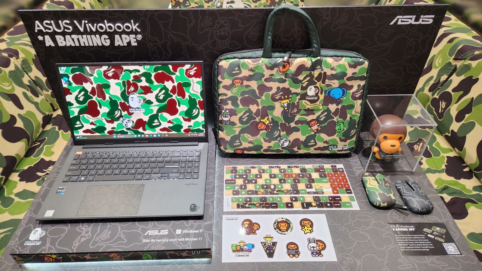 Laptop Asus Vivobook BAPE Edition phụ kiện