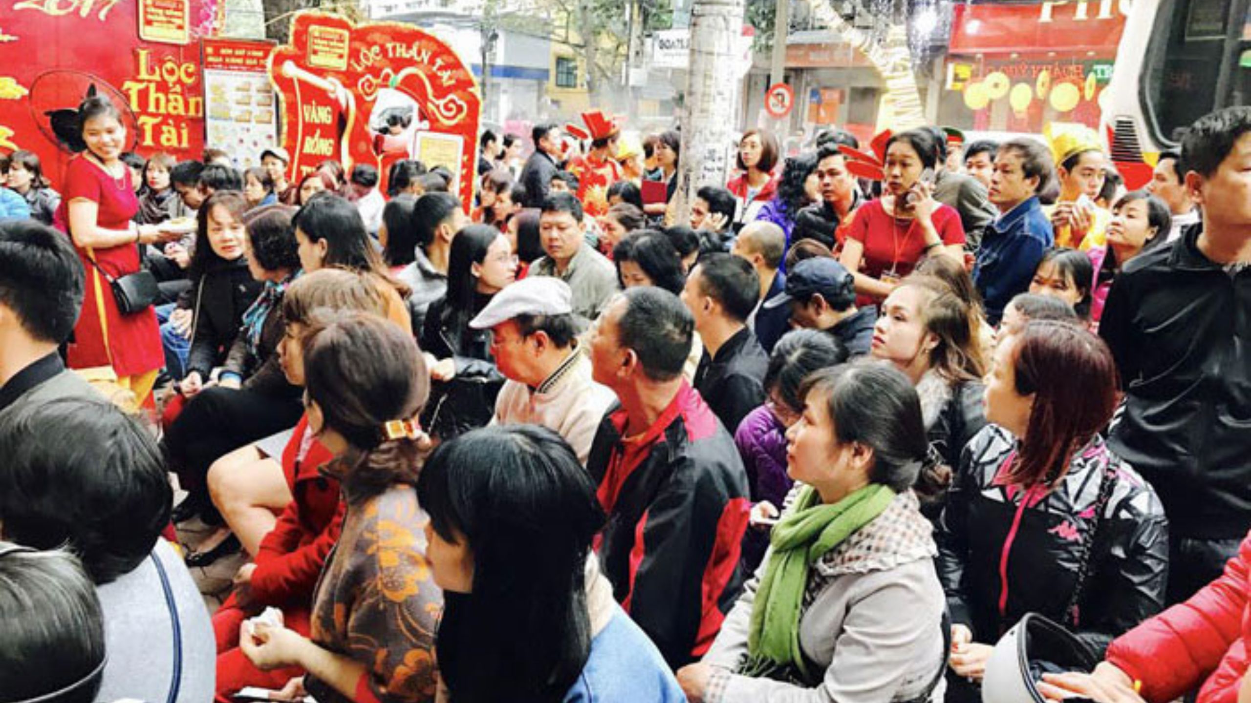 Vàng lao dốc, đại biểu Quốc hội cảnh báo: Nhiều người mất cả trăm triệu chỉ sau vài ngày ảnh 2