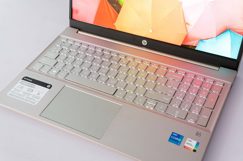 Review HP Pavilion 15-eg2058TU - hình 1