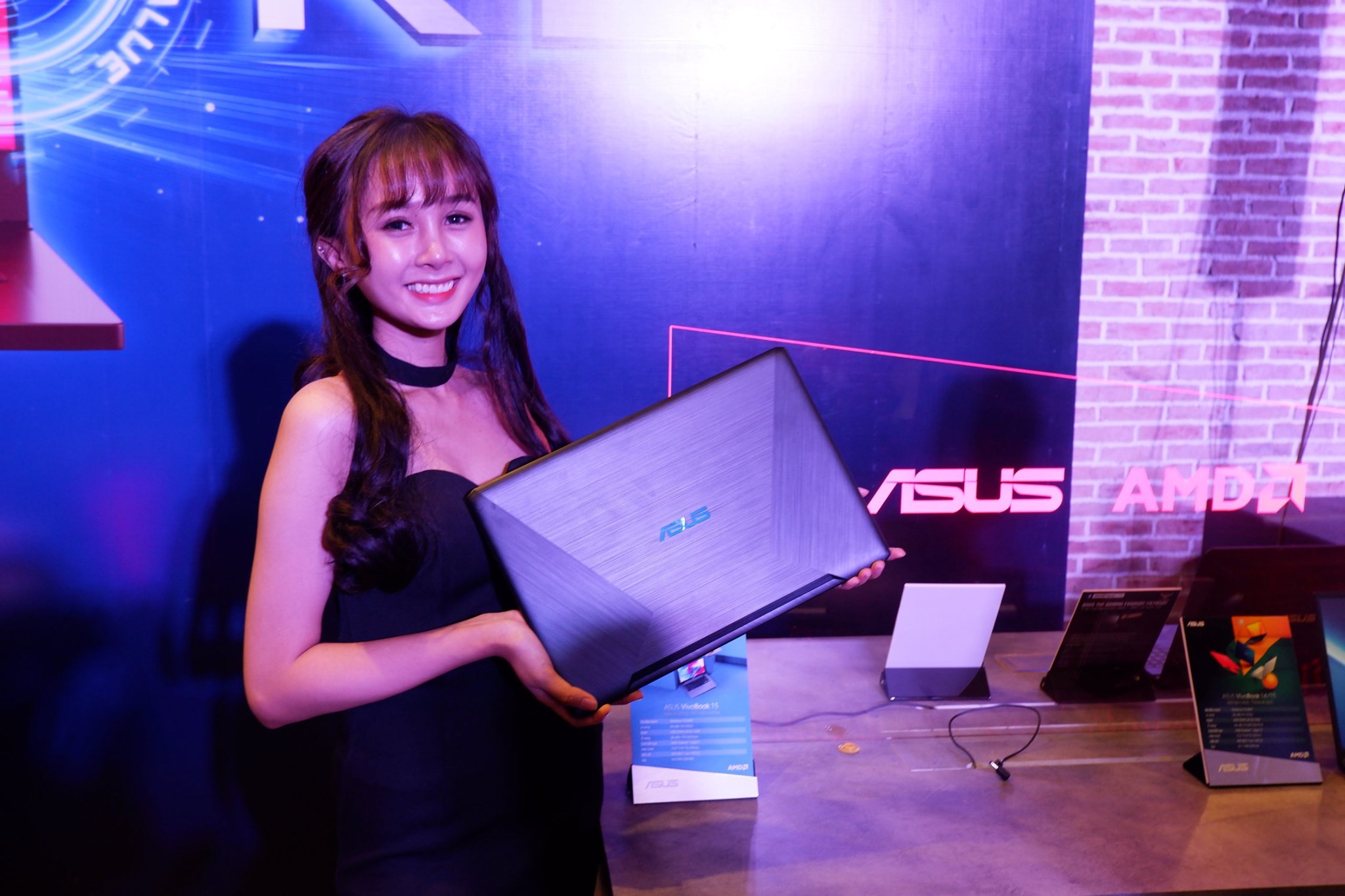 Asus ra mắt hàng loạt sản phẩm sử dụng vi xử lý ADM Ryzen Mobile với giá thành nhẹ nhàng