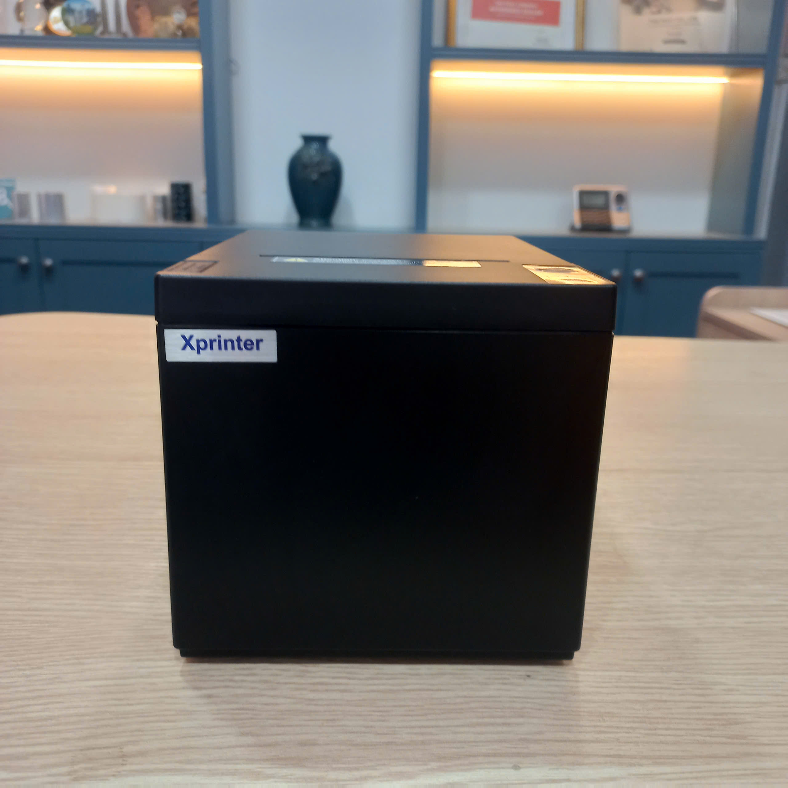 Máy in hóa đơn Xprinter XP-Q807K-UW – Kết nối USB + WiFi tiện lợi