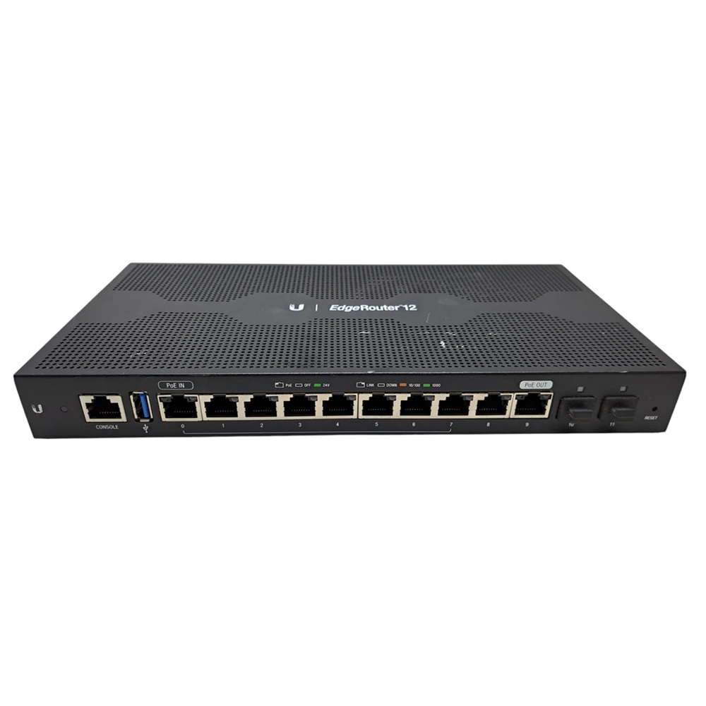 Thiết bị định tuyến hiệu Ubiquiti ER-12