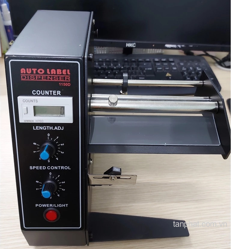 Máy bóc tem nhãn tự động FUMA 1150D