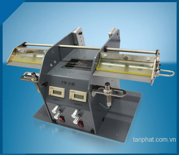 Máy bóc tem nhãn tự động FUMA FTR-218C-120